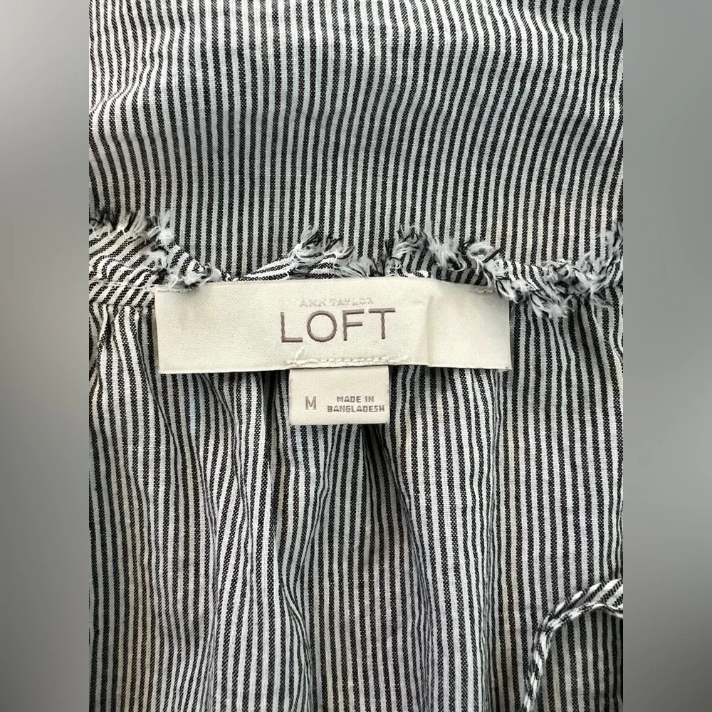 🔵 NWOT ANN TAYLOR LOFT Gray & White Striped Chambray Sleeveless Top | Size M - Picture 8 of 11